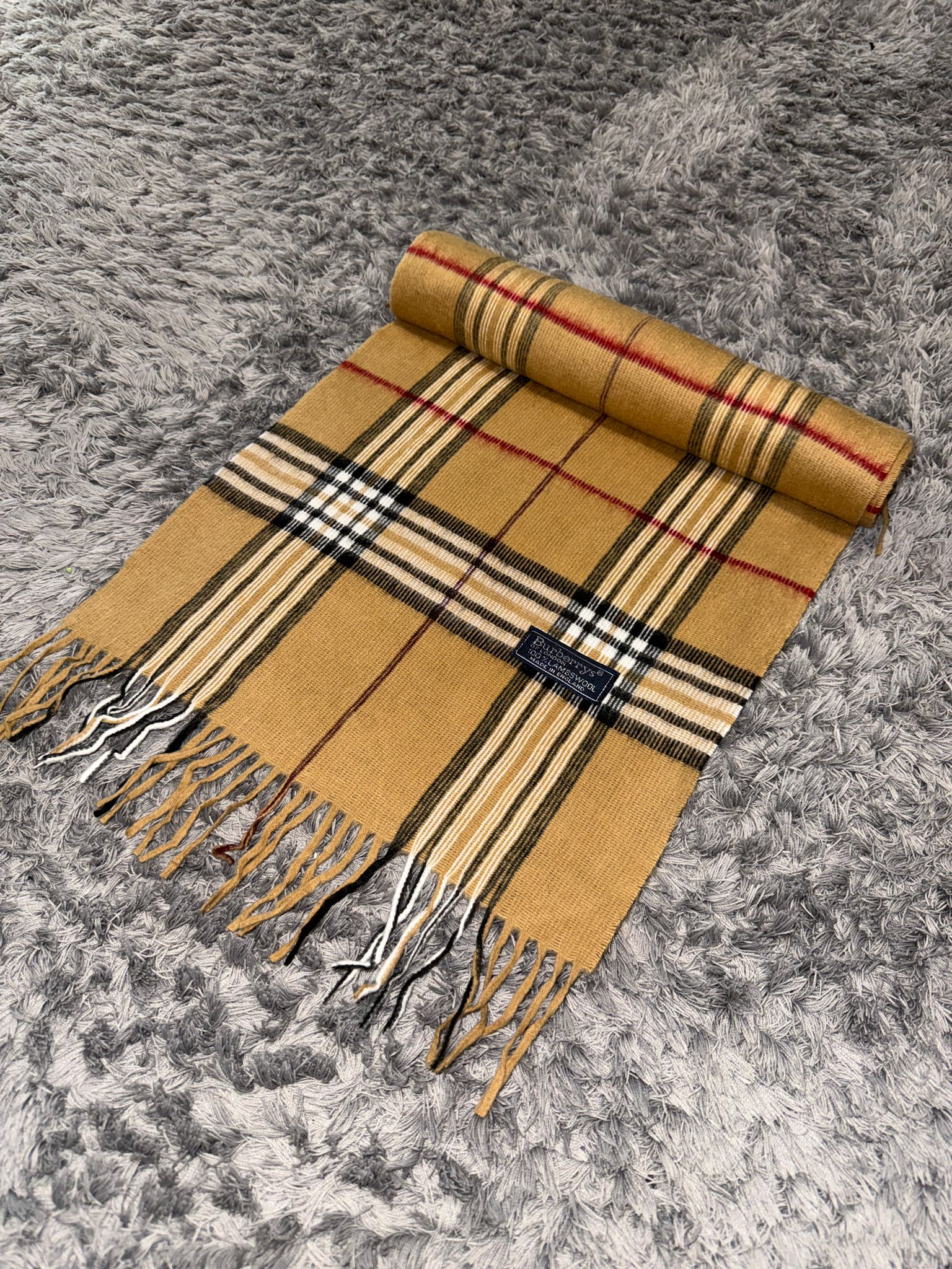 Burberry Schal beige 01