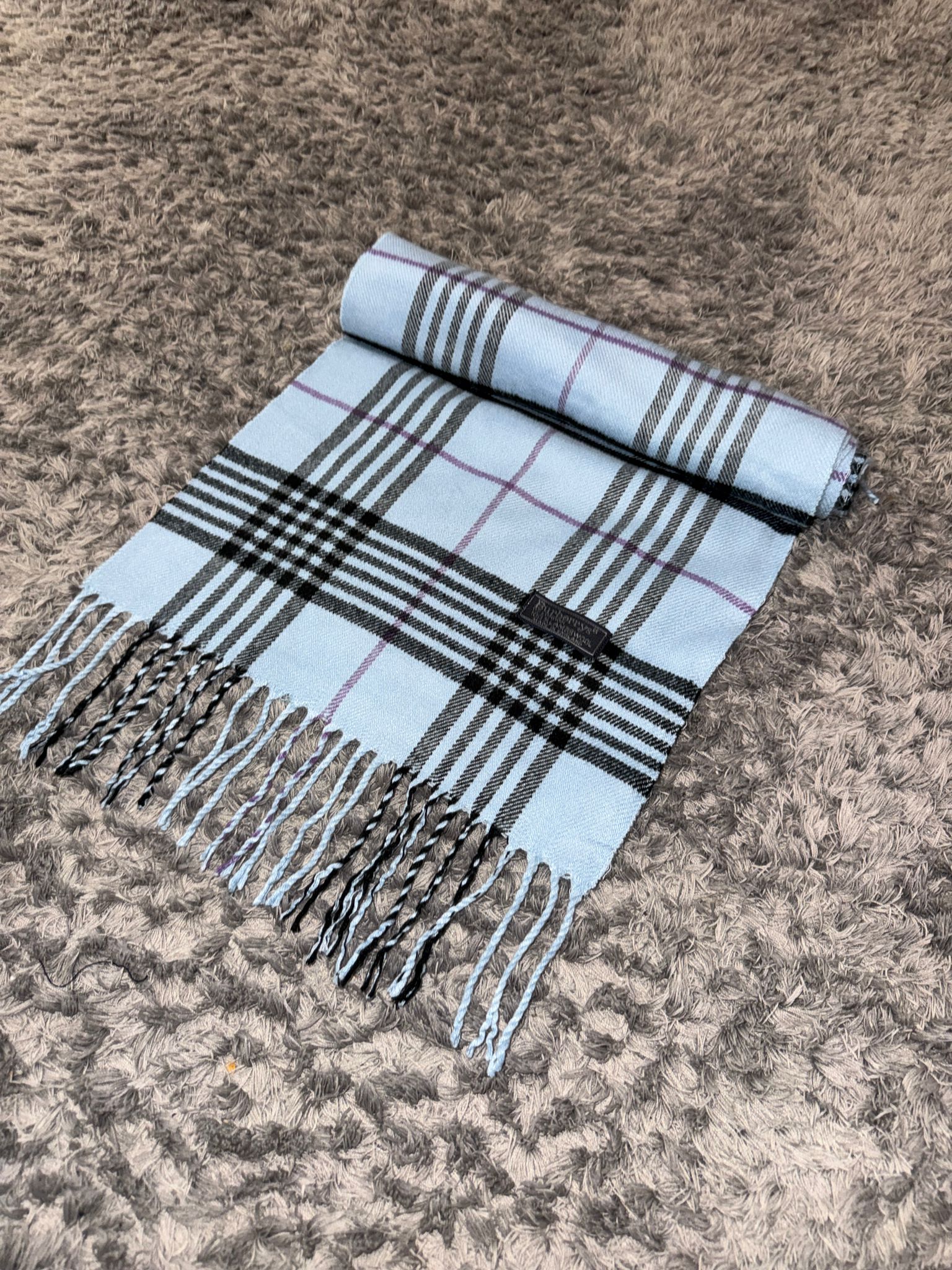 Burberry Schal hell blau