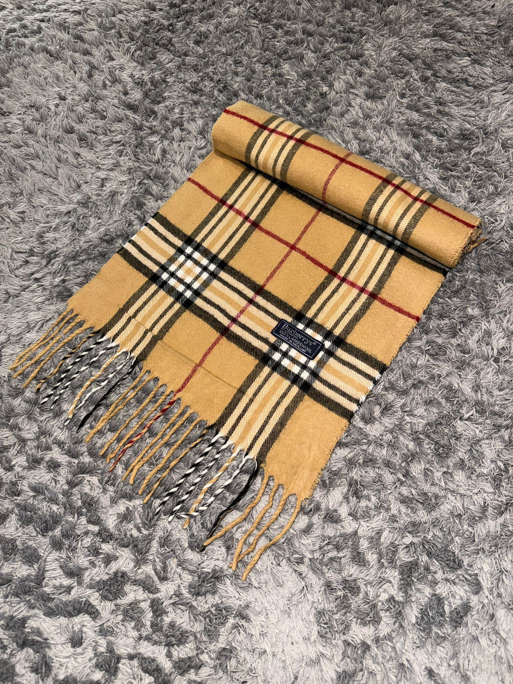 Burbbery Schal beige 02